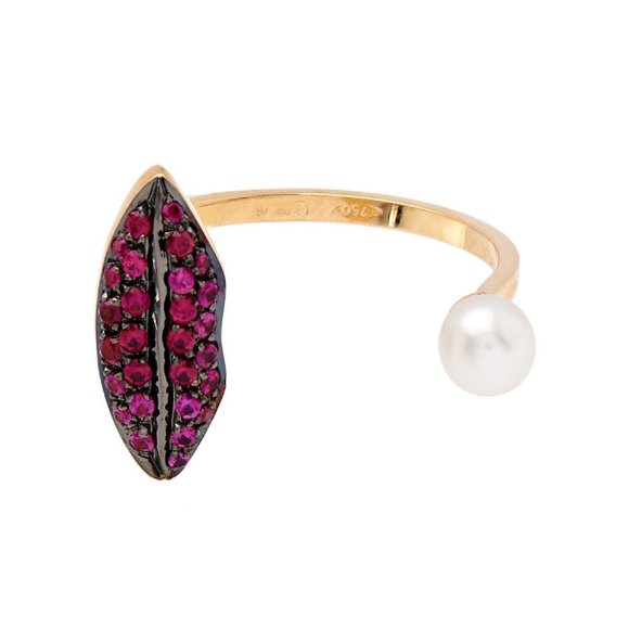 Delfina Delettrez Jewelry - Lips Piercing Ring